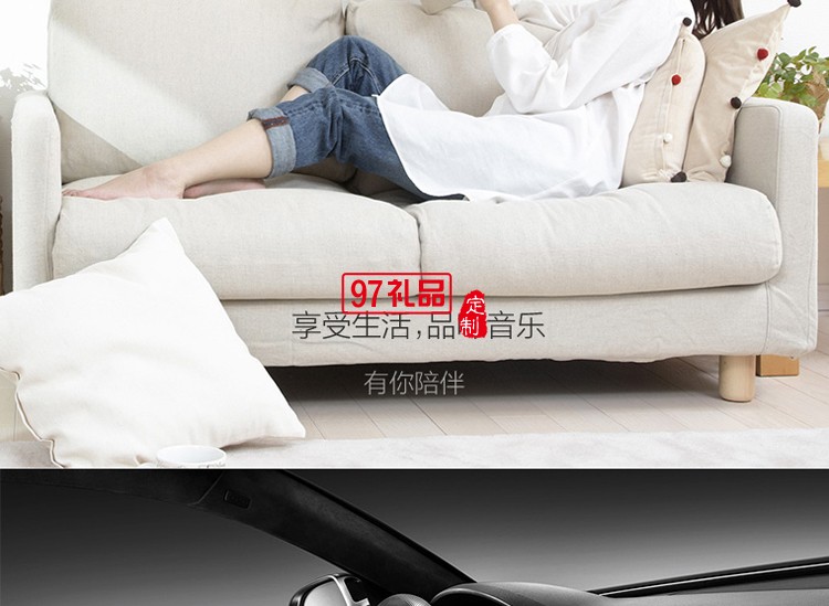 雞年創(chuàng)意藍牙音箱