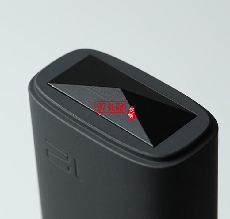 多功能移動電源  強光手電筒  