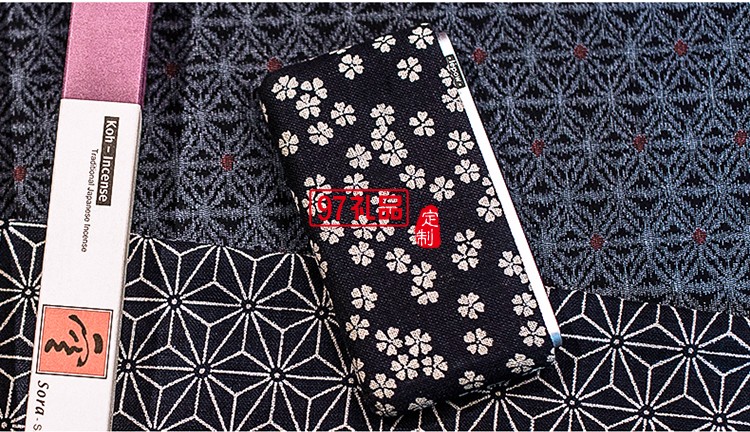 lepow樂泡淳10000毫安定制版充電寶便攜聚合物移動電源手機(jī)通用