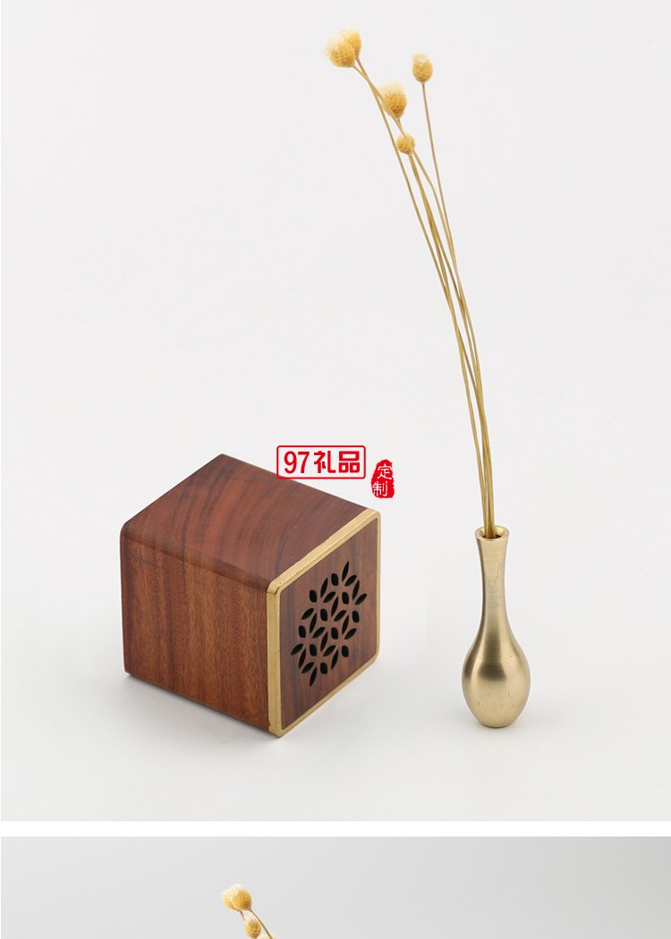 紅木質(zhì)鏤空音響 無(wú)線插卡戶外便捷音響室內(nèi)家用車(chē)載音樂(lè)機(jī)